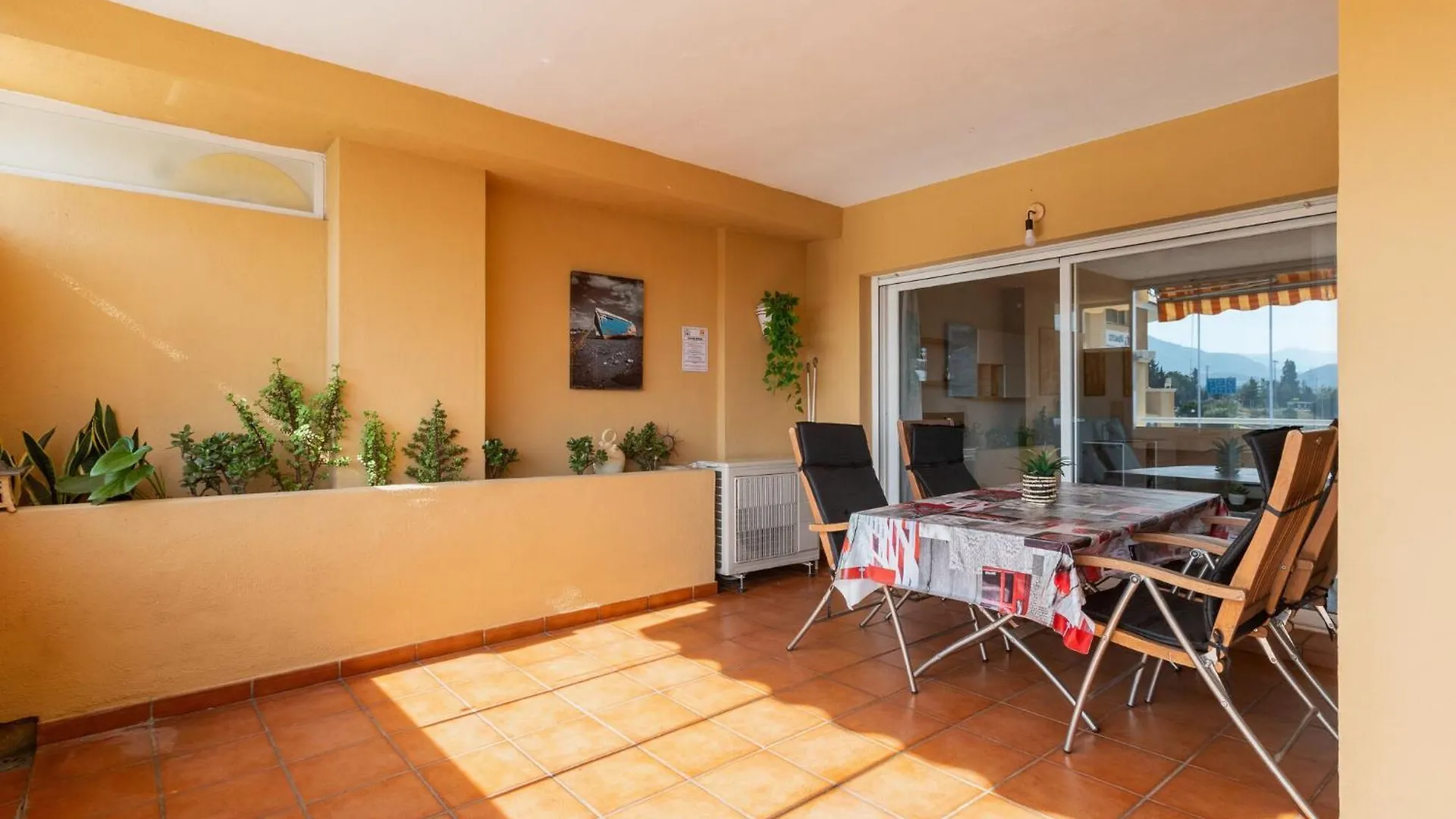 Holiday home Aguamarina Gamonal - Apartment With Free Wifi Marbella